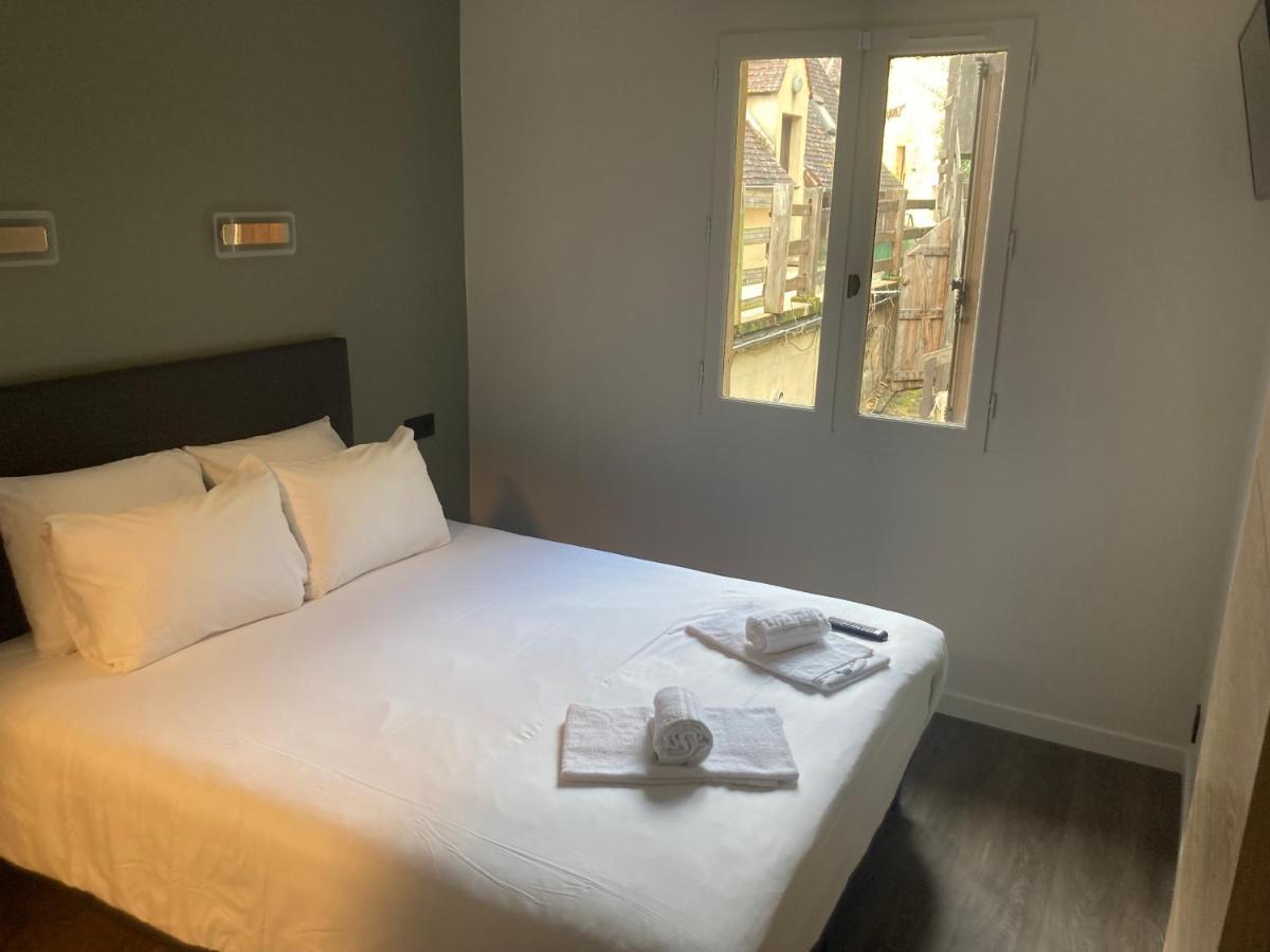 Hotel Du Chateau - Beynac Et Cazenac Kültér fotó